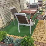 Penzion Orchidea - - 24h *